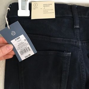 High Rise Skinny Jean